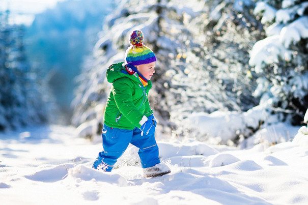 При какой температуре безопасно гулять с новороденным зимой?
