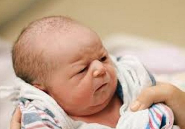 Почему новорожденные выглядят так непривлекательно?