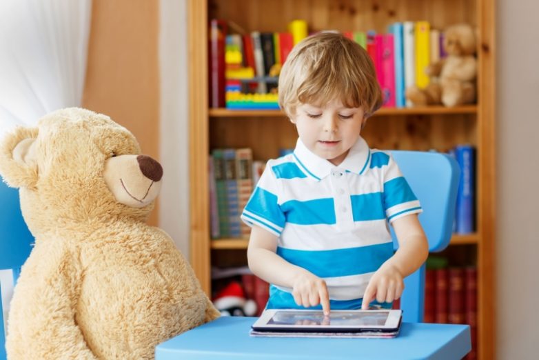 9 отличных способов отвлечь ребенка от планшета или компьютера