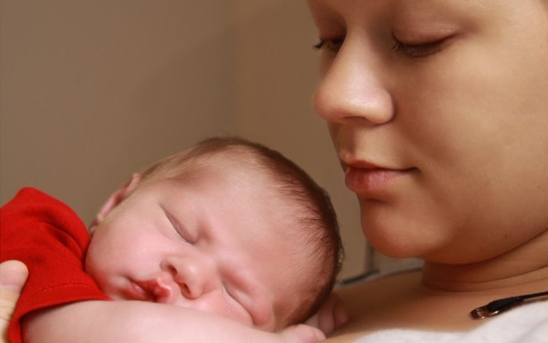 Как материнский иммунитет защищает младенца