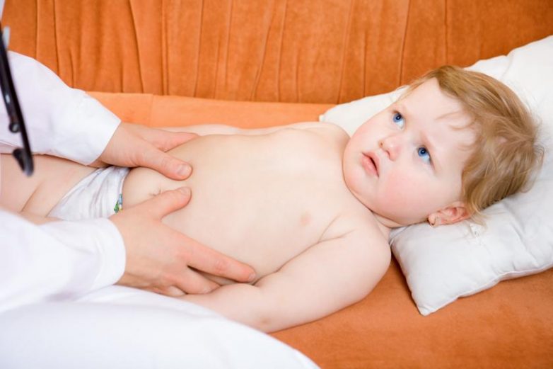 Тревожные симптомы, при которых нужно срочно отвести ребенка к урологу