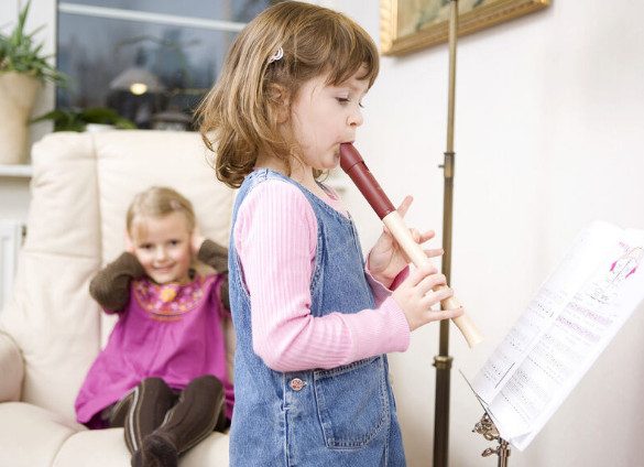 Как занятия музыкой в детстве сказываются на развитии мозга?