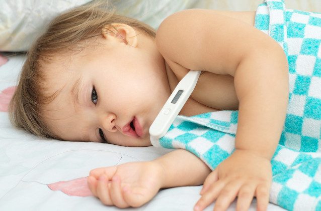 Как нельзя лечить простуду у ребёнка?