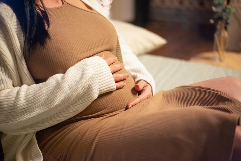 Почему физический труд вреден во время беременности