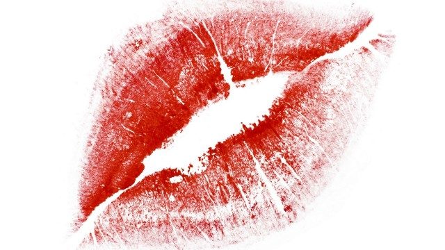 9 познавательных фактов о поцелуях, узнав которые вы захотите срочно чмокнуть ближнего своего