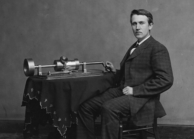 Как Томас Эдисон изменил наш мир своими изобретениями