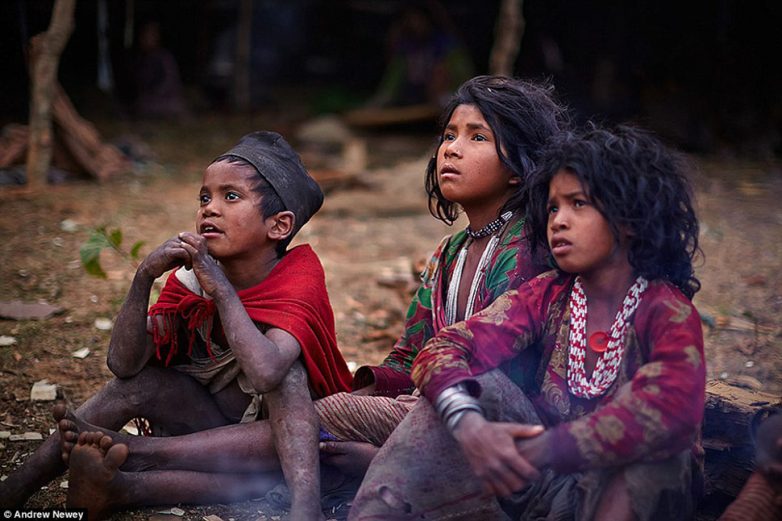 Как при динозаврах: жизнь первобытного племени в Непале
