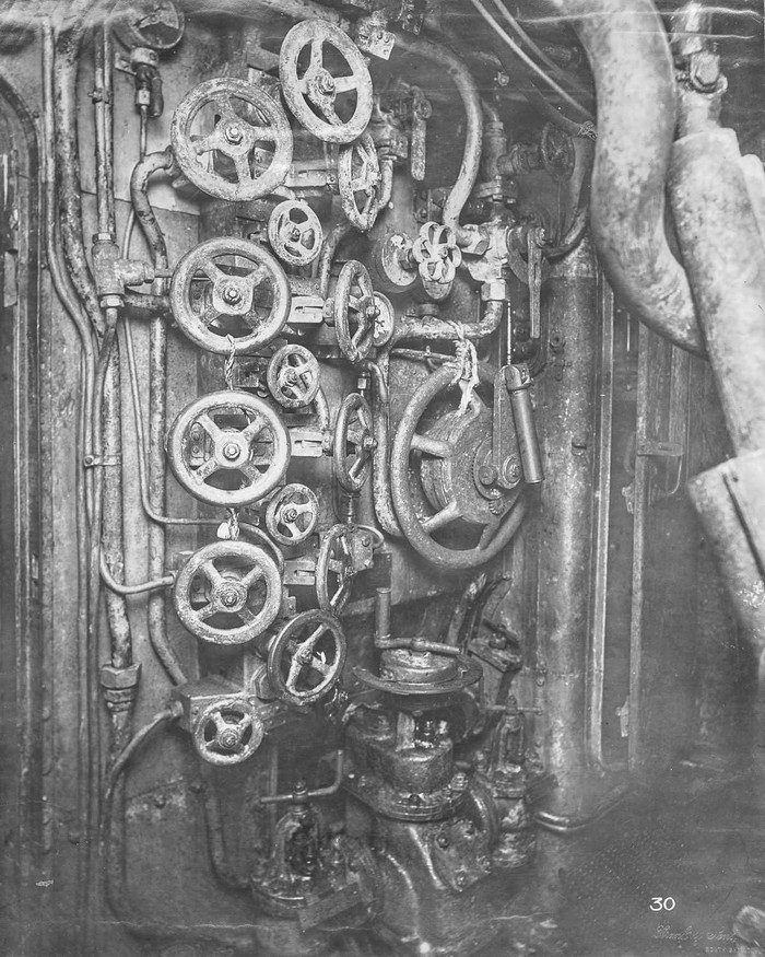 Подробная экскурсия по немецкой подводной лодке времён Первой мировой