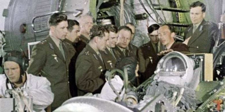 Баловень судьбы? Почему первым космонавтом стал Гагарин, а не Титов?