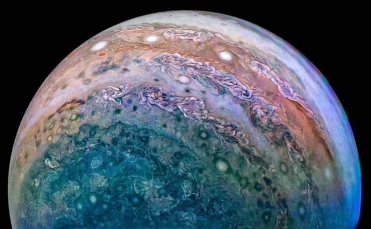 Запасы воды на Юпитере больше, чем считали раньше
