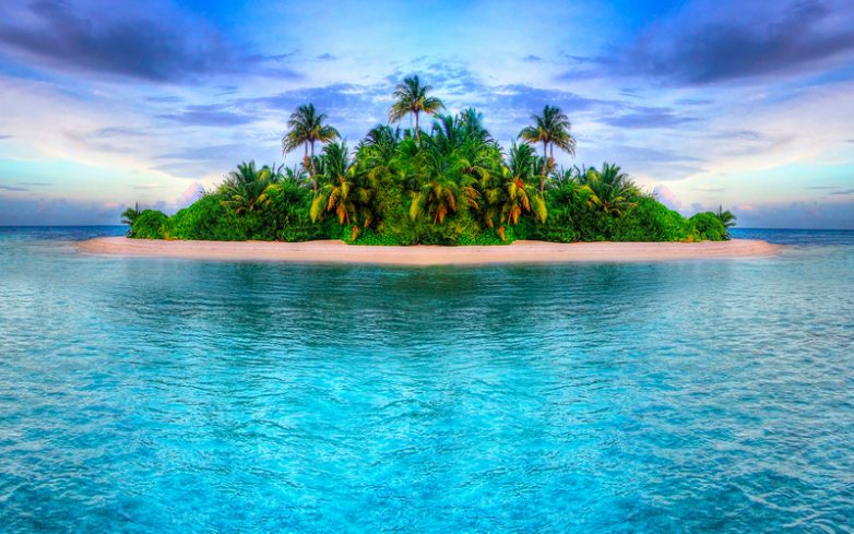 10 неразгаданных тайн островов