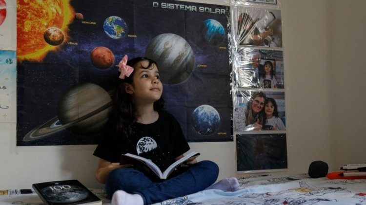 Знакомьтесь, Николь Оливейра — самый юный астроном в мире