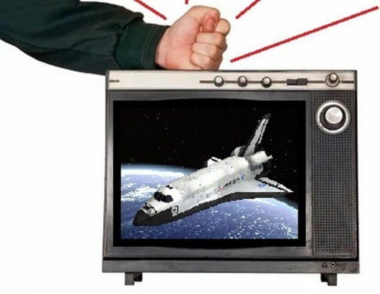 Вопрос на засыпку: почему советский телевизор можно было «починить» ударом кулака?
