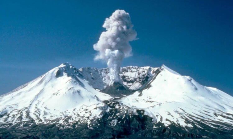 75 тысяч лет назад человечество могло погибнуть от извержения вулкана, но всё же выжило