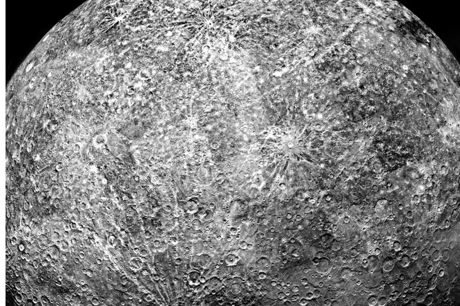 Что у тебя внутри: как возникло аномально большое металлическое ядро Меркурия?