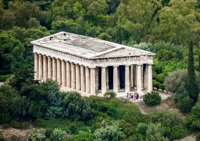 Зачем древнегреческие архитекторы меняли пропорции зданий