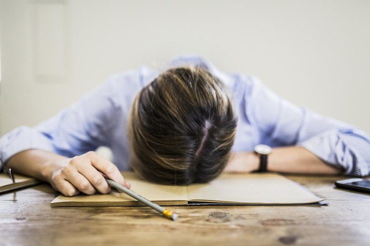 7 простых способов снять усталость и сонливость