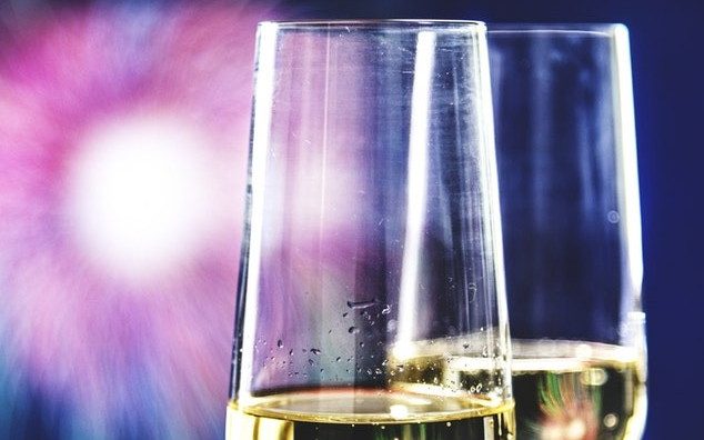 6 способов выбрать алкогольные напитки, чтобы не отравиться