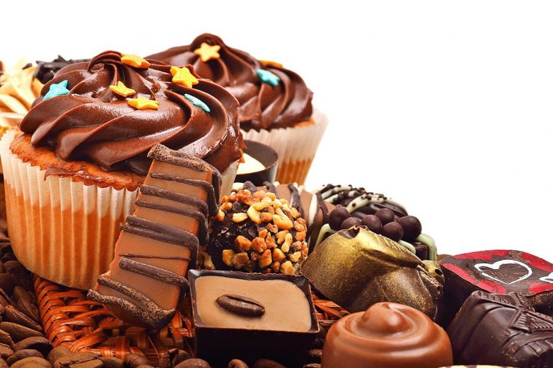 Почему любовь к сладостям сокращает жизнь