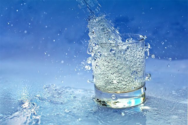 Как правильно пить газированную воду