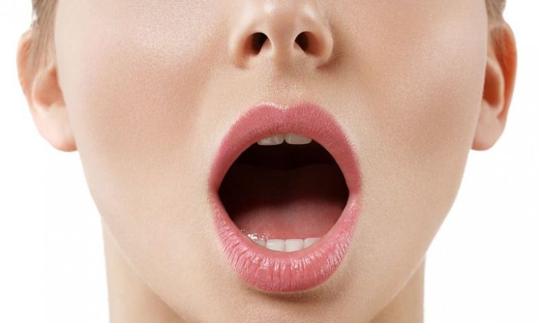 Что делать при неприятном запахе изо рта или халитозе