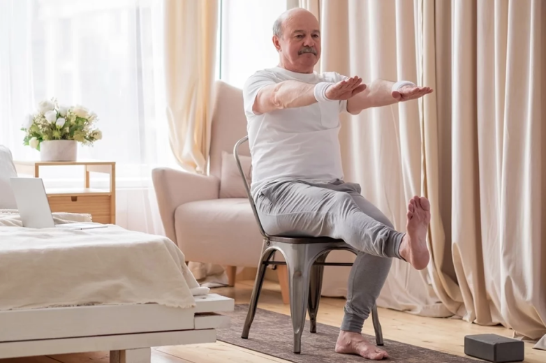 Названы упражнения от деменции, инфаркта и артроза для 60-летних. Для формы