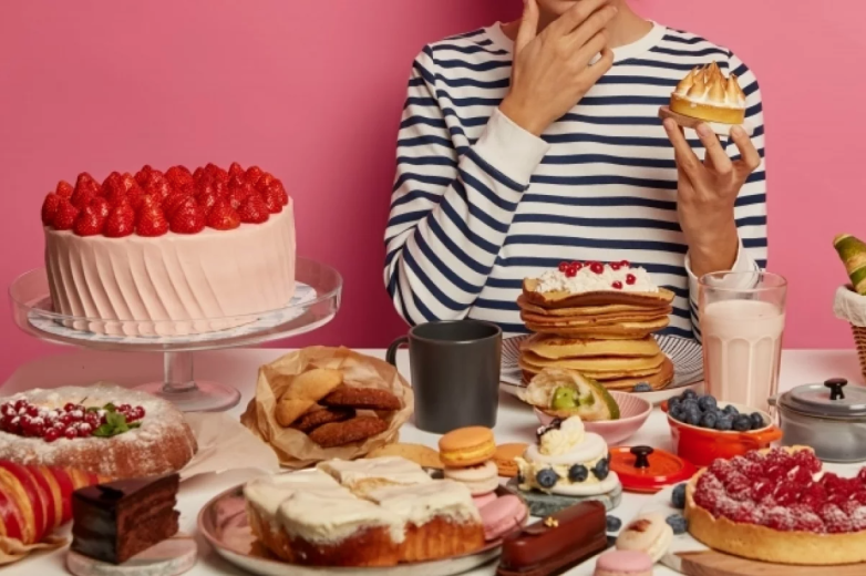 Почему постоянно хочется есть?