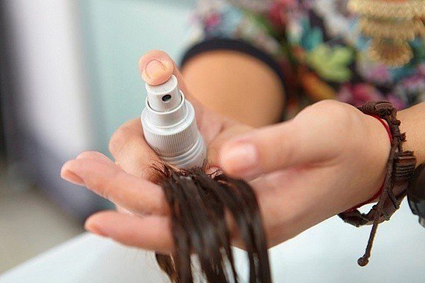 Как изготовить спреи для волос своими руками