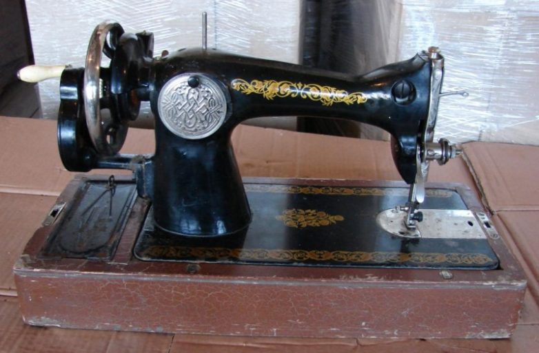 Почему антиквары охотятся за старыми швейными машинками