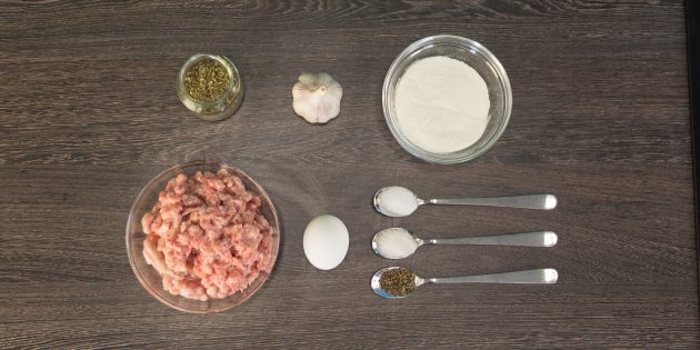Отличные рецепты домашней колбасы: дешево и вкусно!