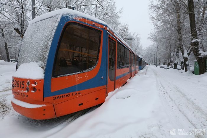 Как не сэкономить: житель Краснодара арендовал трамвай и бесплатно катал горожан