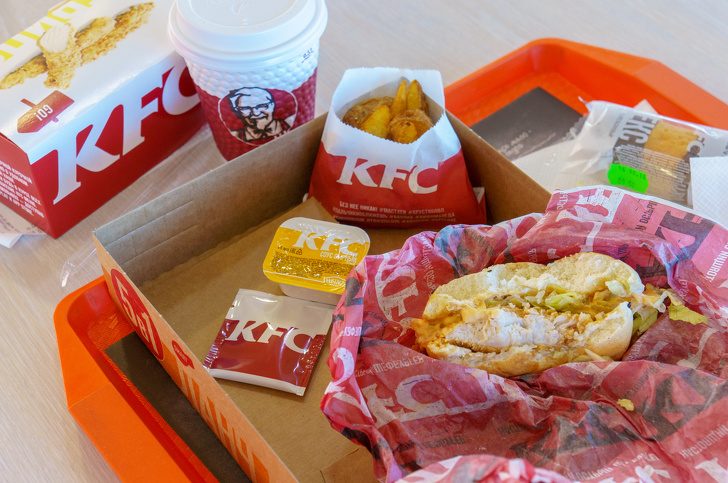 Интересные факты о KFC (оказывается, там даже можно поесть бесплатно!)