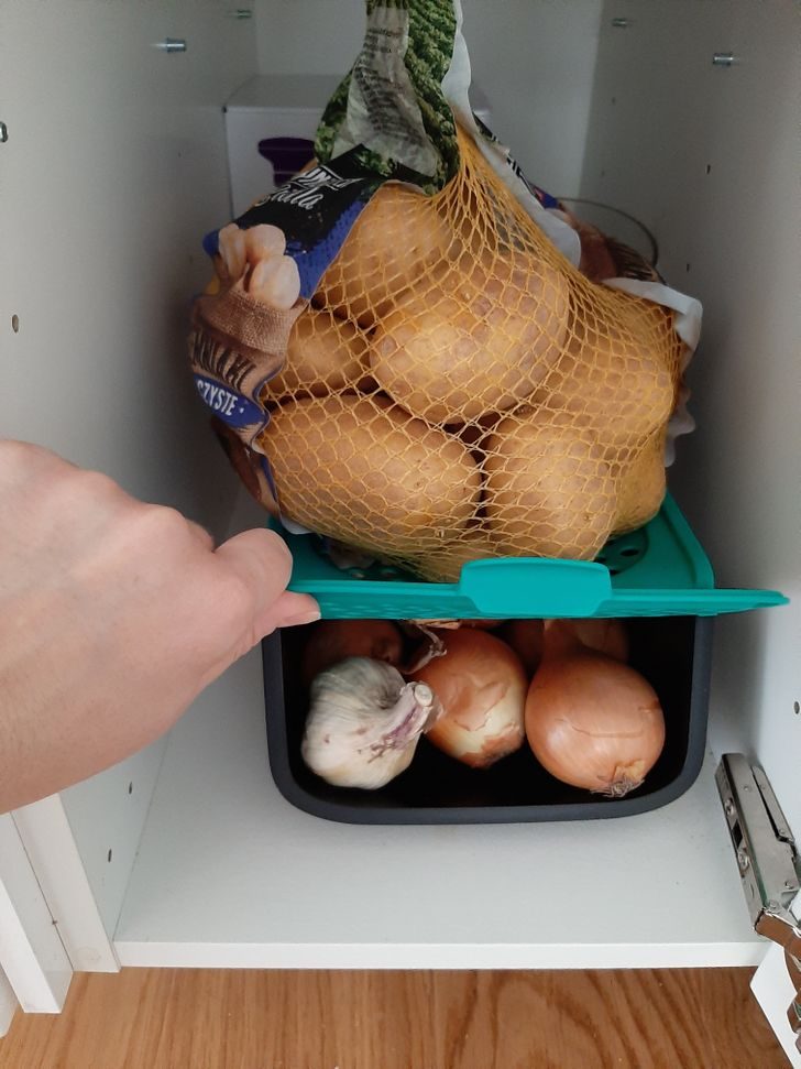 15 продуктов, которые опытная хозяйка точно не станет хранить в холодильнике