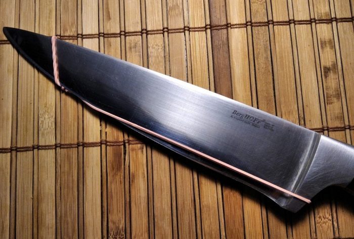 Классный японский лайфхак с ножом и резинкой, который упростит нарезку овощей и фруктов