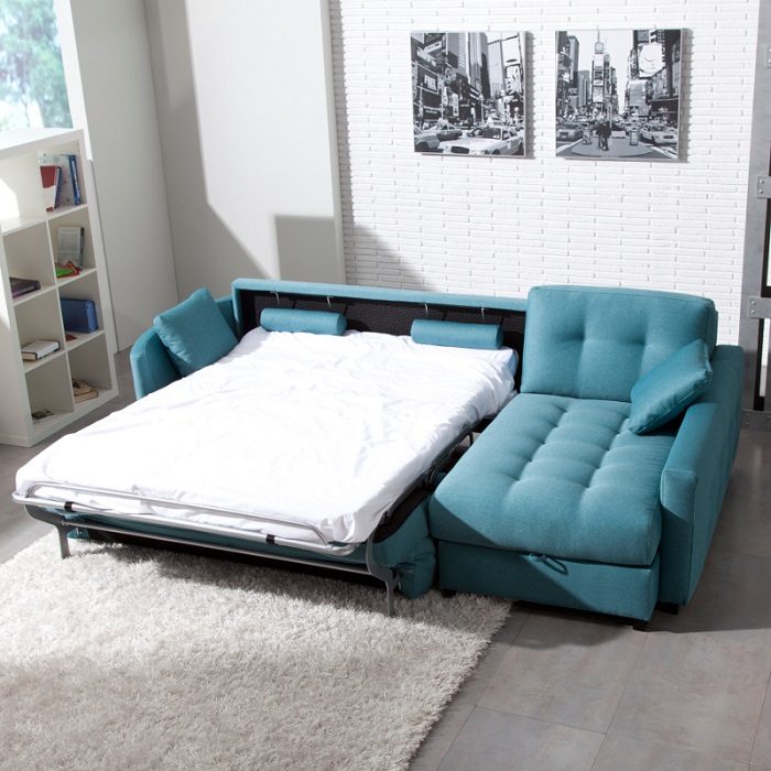 Как установить кровать в малогабаритном помещении? 6 крутых идей