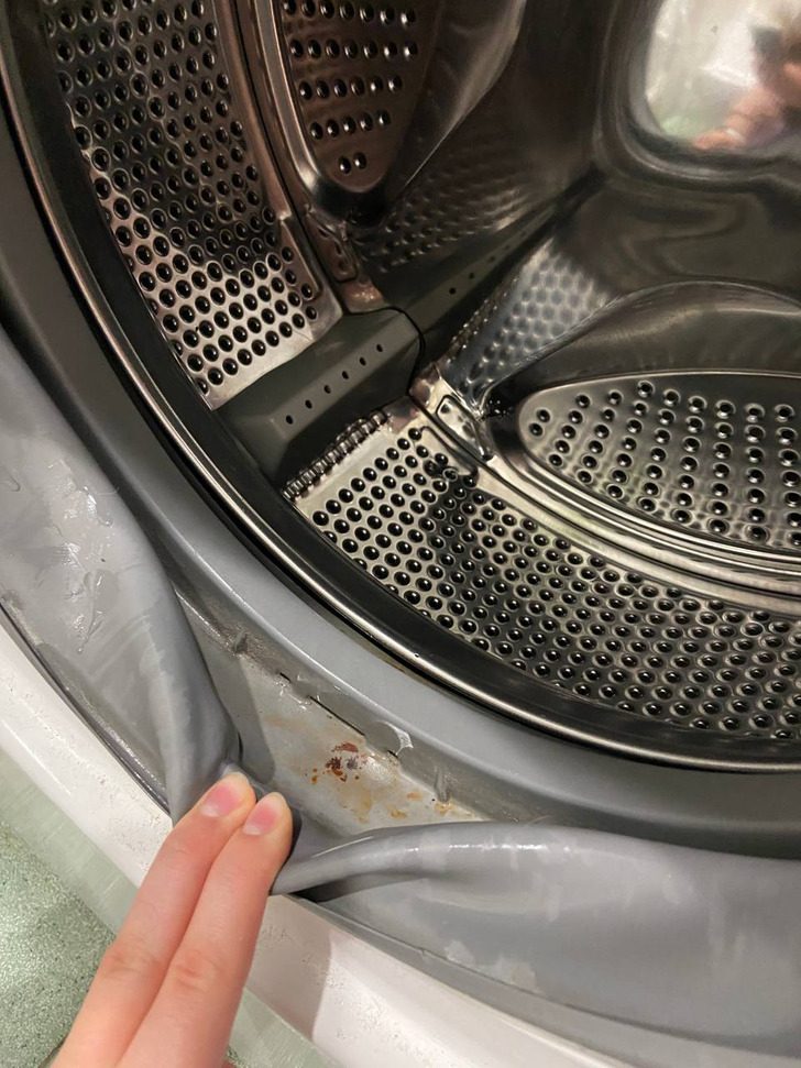 12 неочевидных ошибок в уборке, из-за которых дома иногда становится только грязнее