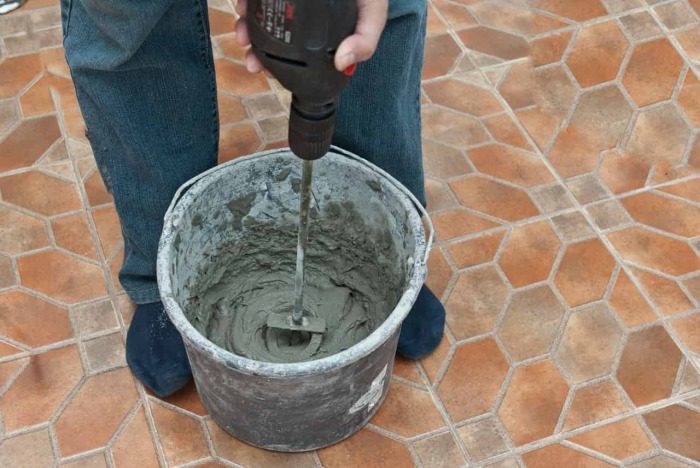 Для пущей прочности: что добавить в цемент, чтобы улучшить его свойства