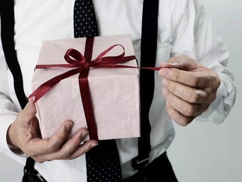 Как принимать подарки так, чтобы не навлечь на себя несчастья и беды?