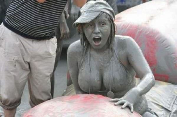 Грязные девочки