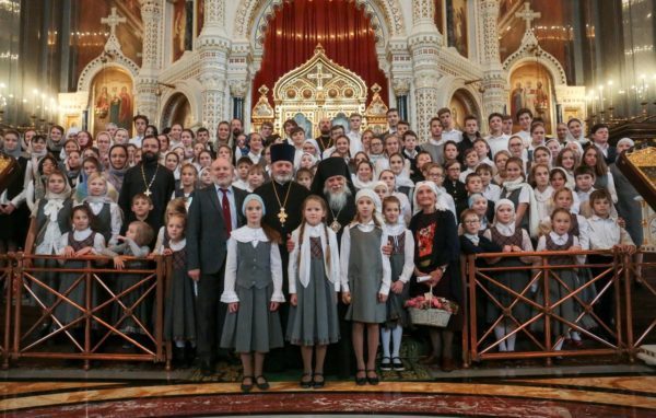 Христос живет в Москве