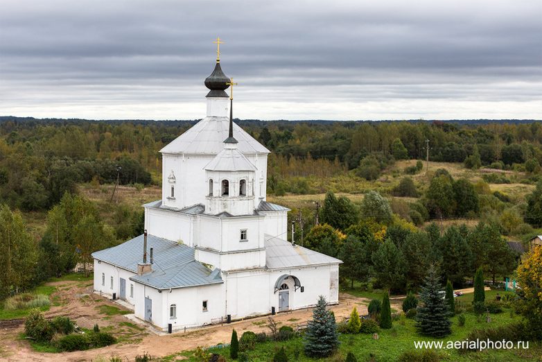 Красивые русские храмы с высоты птичьего полёта