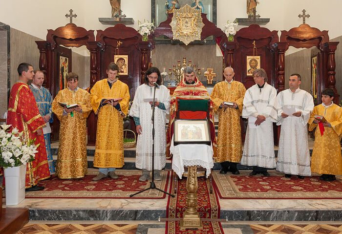 Как живёт и служит православный священник в Португалии