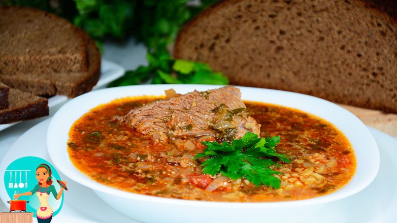 Ароматный и безумно вкусный суп харчо с говядиной, рисом и орехами