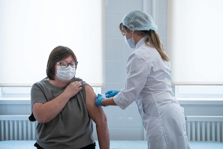 37% россиян поддерживают обязательную вакцинацию