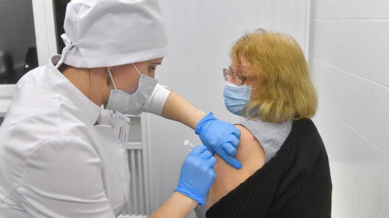 Попова заявляет о необходимости уровня иммунизации от COVID-19 свыше 60%