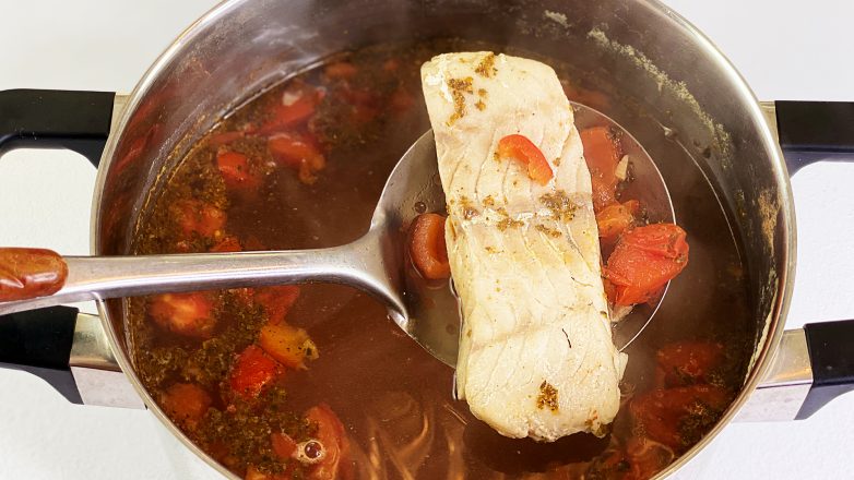 Рыбный суп с болгарским перцем