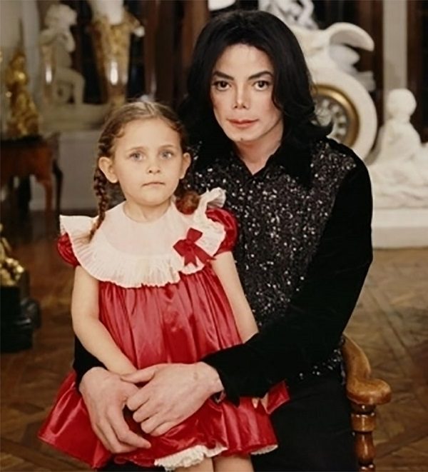 Как сейчас выглядит дочь Майкла Джексона