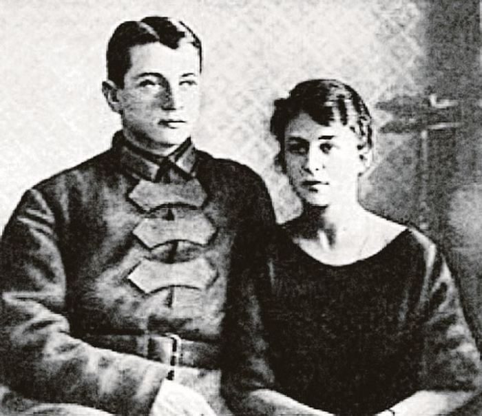 Советские знаменитости, которые жили на две семьи