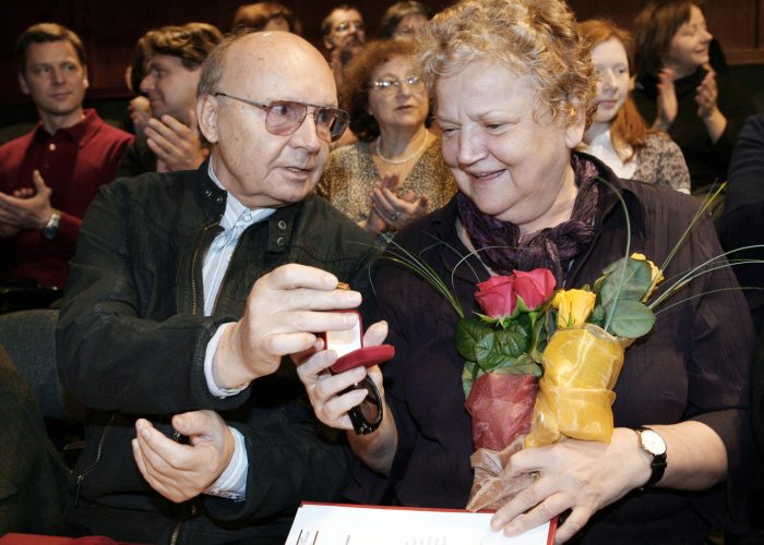 Знаменитые пары, которые счастливы вместе уже более 50 лет