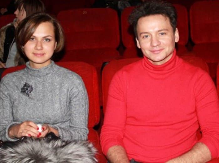 Александр олешко с женой фото